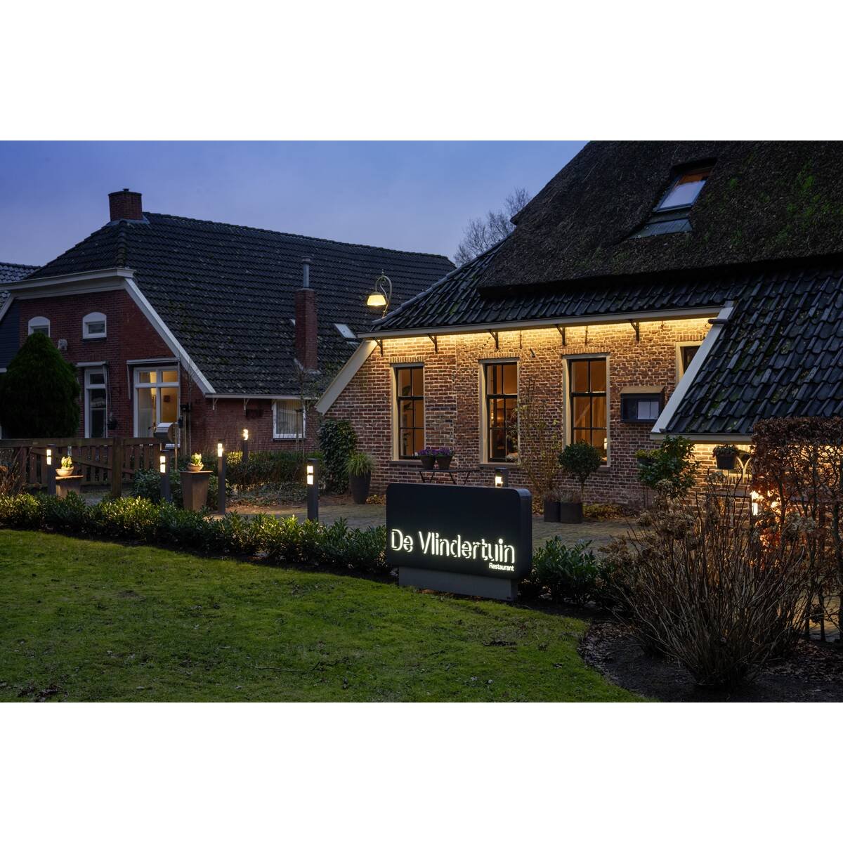 LA 1004751 ESKINA FRAME 75 FL venkovní LED stojací svítidlo double antracit CCT switch 3000/4000 K - BIG WHITE (SLV) (obrázek 9)