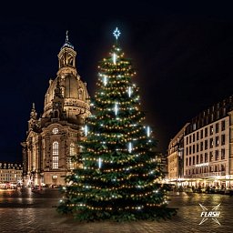 Obrázek pro produkt LED světelná sada na stromy vysoké 18-20m, teplá bílá s Flash, s padajícím sněhem