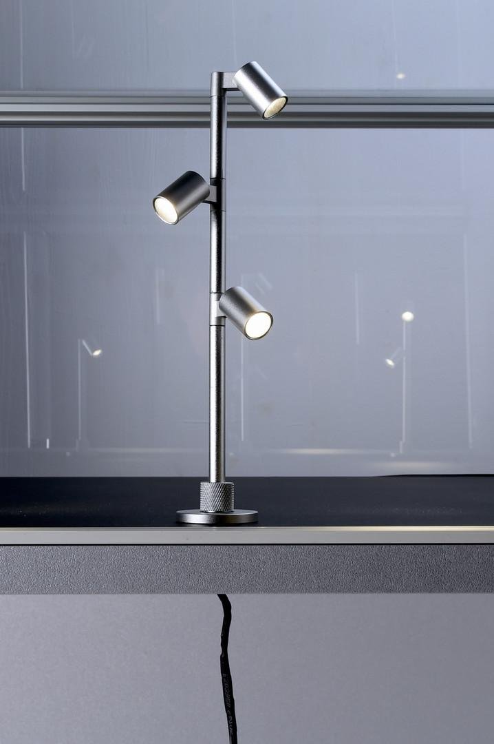 Obrázek produktu Deko-Light svítidlo do vitrín Herculis Triple 9V DC 3W 4000K 290lm 250 stříbrná - LIGHT IMPRESSIONS 4 Obrázek produktu Deko-Light svítidlo do vitrín Herculis Triple 9V DC 3W 4000K 290lm 250 stříbrná - LIGHT IMPRESSIONS 4