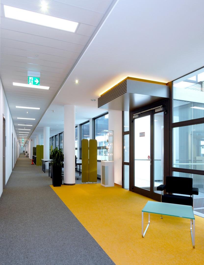 Obrázek produktu Deko-Light rastrové svítidlo LED Panel Office CCT bílá 24V DC 77,00 W 3000-4000 K 6655 lm 1195 bílá RAL 9016 - LIGHT IMPRESSIONS 6 Obrázek produktu Deko-Light rastrové svítidlo LED Panel Office CCT bílá 24V DC 77,00 W 3000-4000 K 6655 lm 1195 bílá RAL 9016 - LIGHT IMPRESSIONS 6