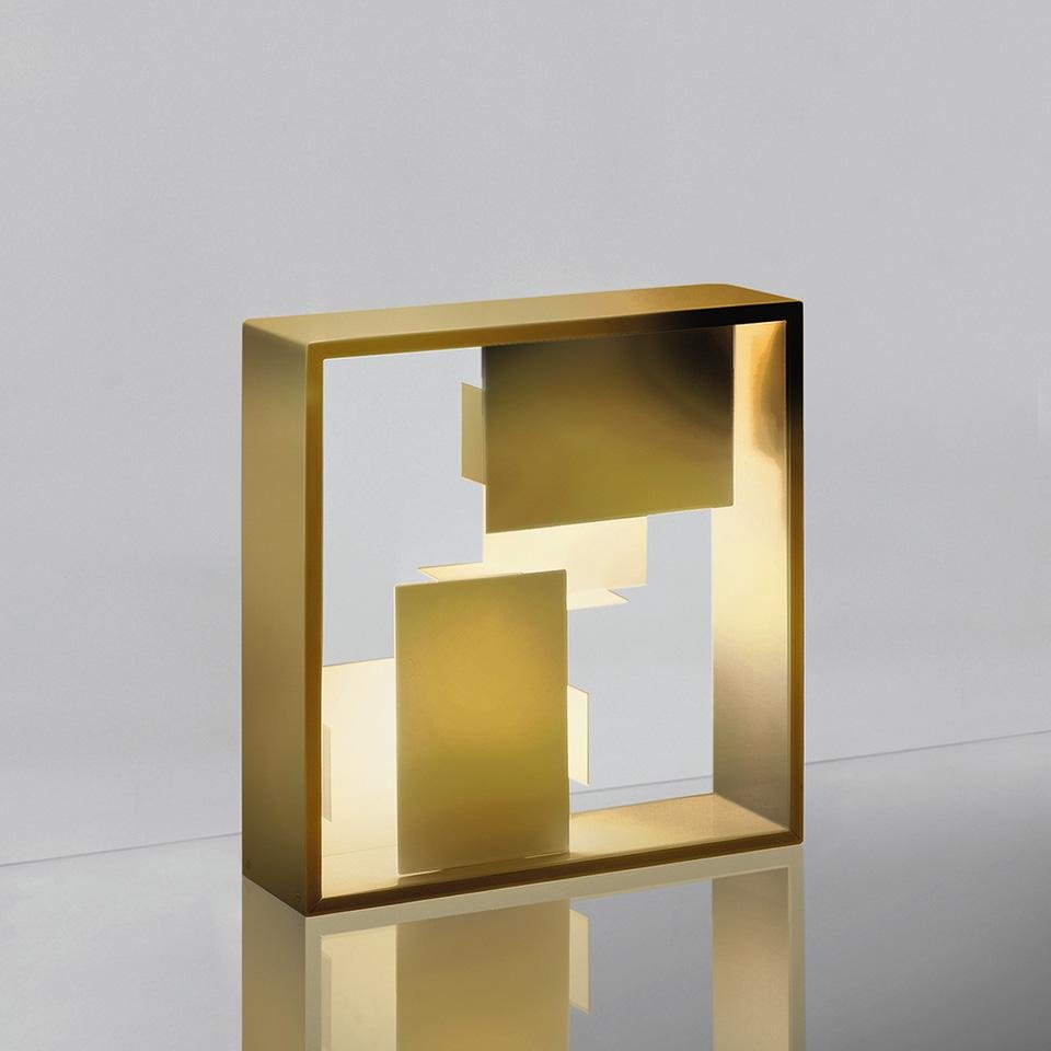 AR 0048050A Fato zlatá - ARTEMIDE