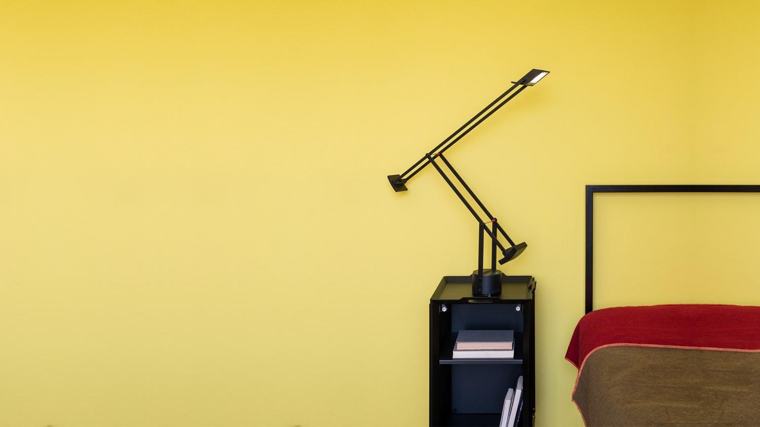 AR A009010 Stolní lampa Tizio - ARTEMIDE (obrázek 2)