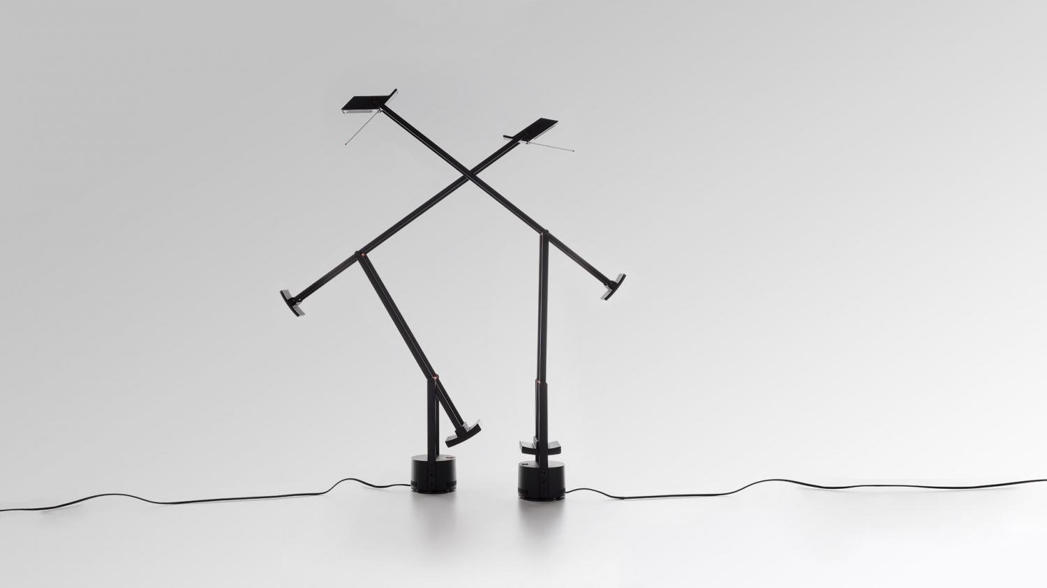 AR A009010 Stolní lampa Tizio - ARTEMIDE (obrázek 6)