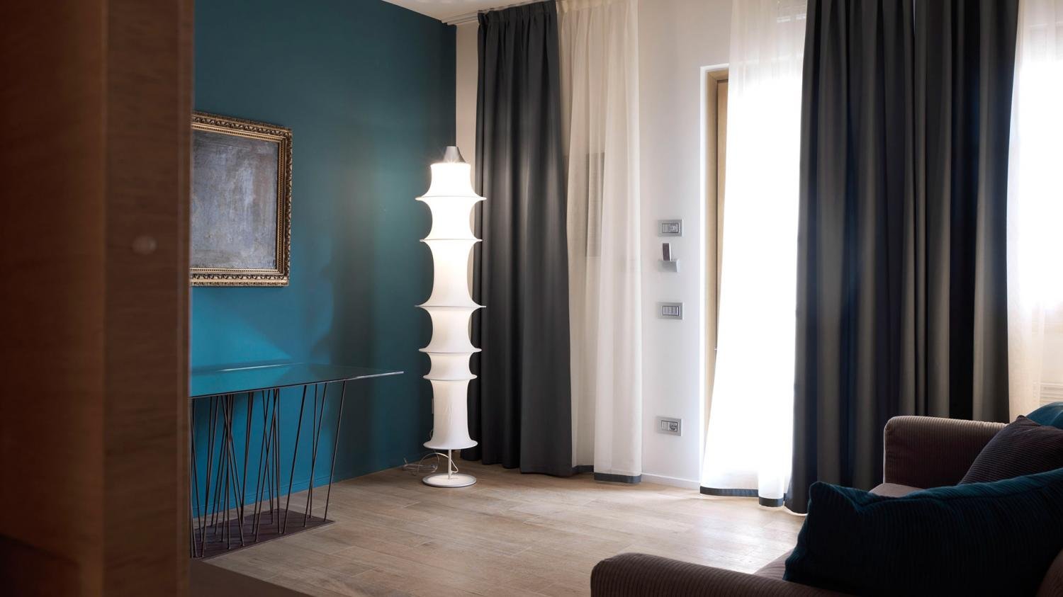 AR DS2040BAR00 Falkland stojací lampa - tělo lampy - ARTEMIDE (obrázek 2)
