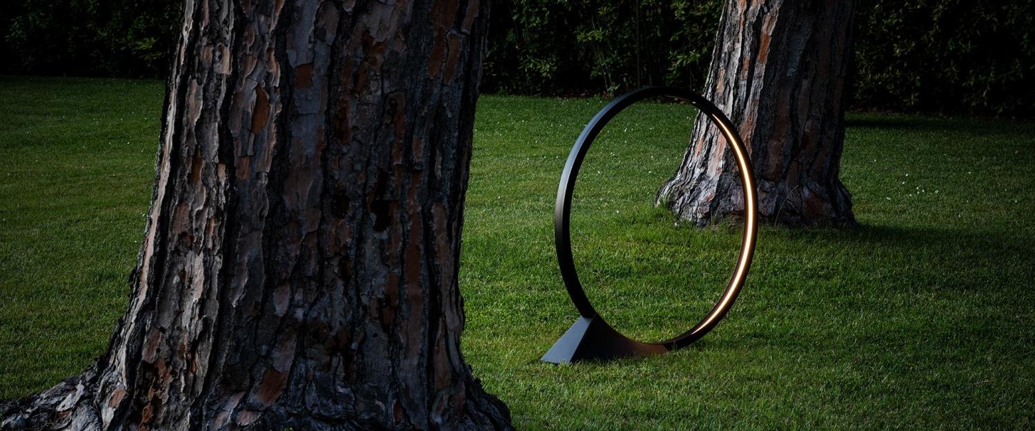AR T073030APP "O" stojací lampa - interiérové - Bluetooth - ARTEMIDE (obrázek 4)
