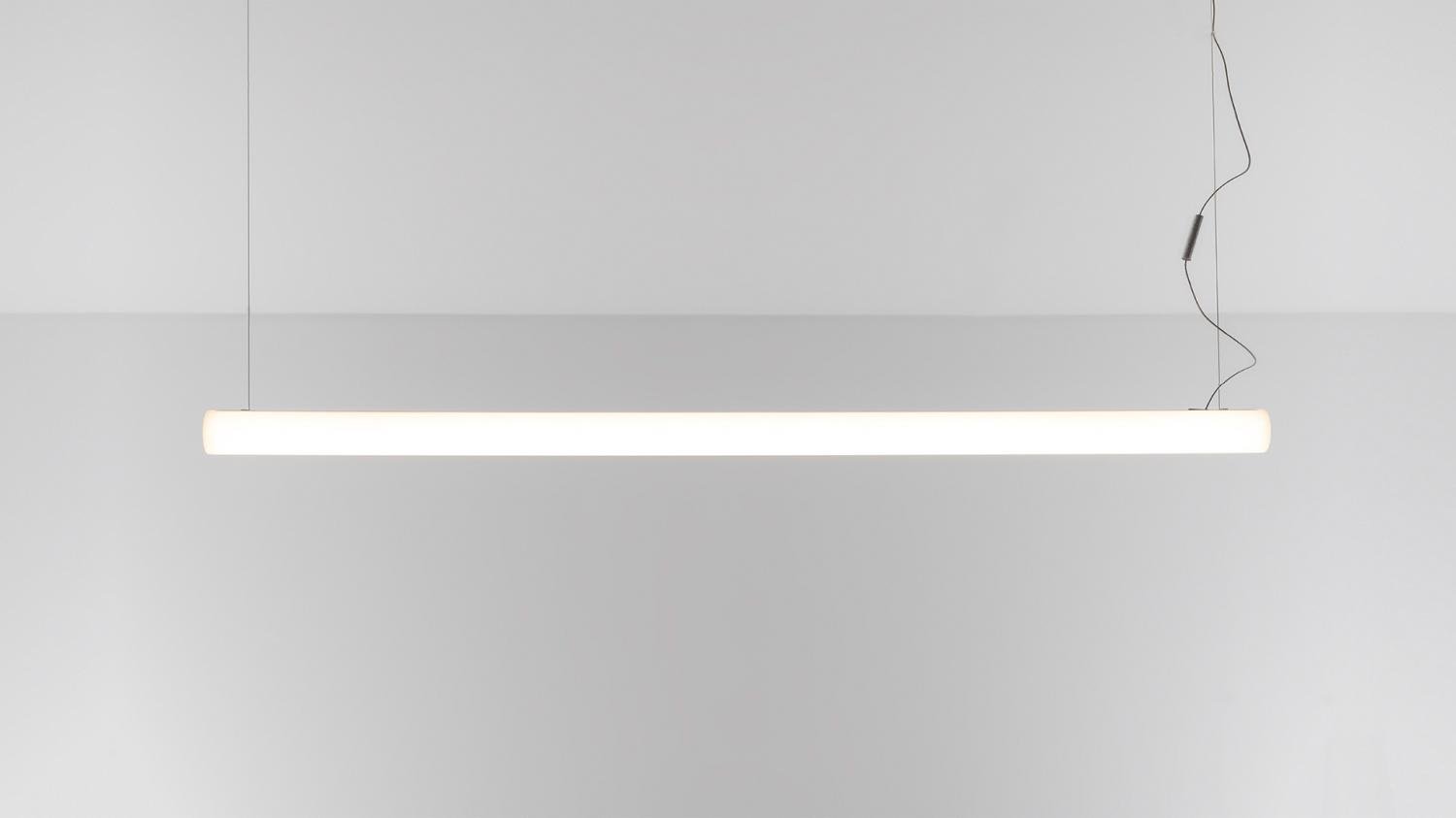 AR 1205000APP Alphabet of light lineární 180 závěsné - Bluetooth - ARTEMIDE (obrázek 3)