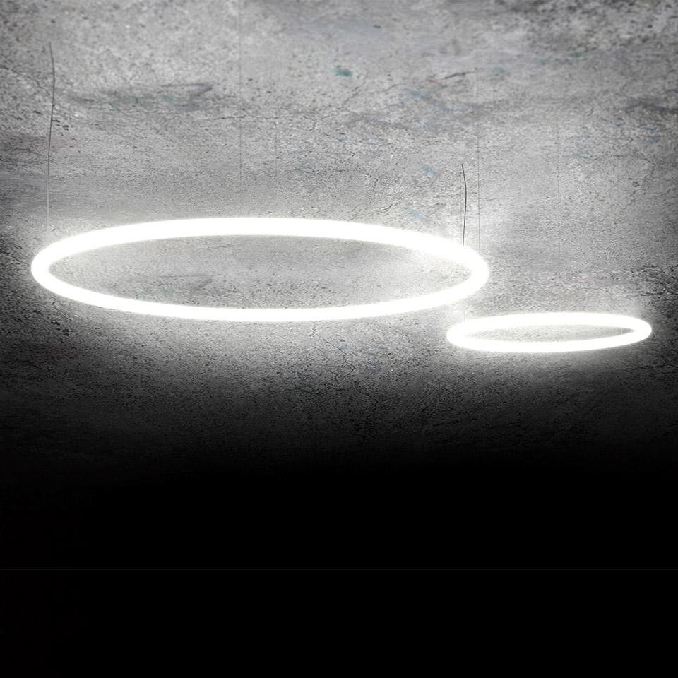 AR 1207000APP Alphabet of light kruh 155 závěsné - Bluetooth - ARTEMIDE