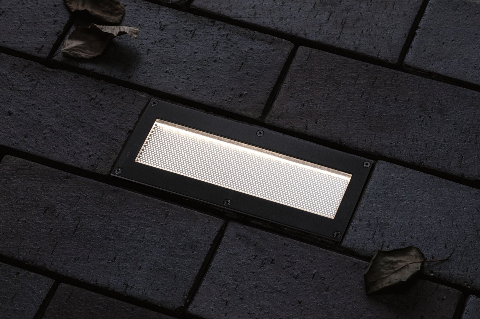 P 94576 Solární LED zemní svítidlo Domenic IP67 3000K černá - PAULMANN (obrázek 3)