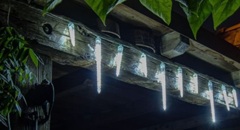 Světelné rampouchy