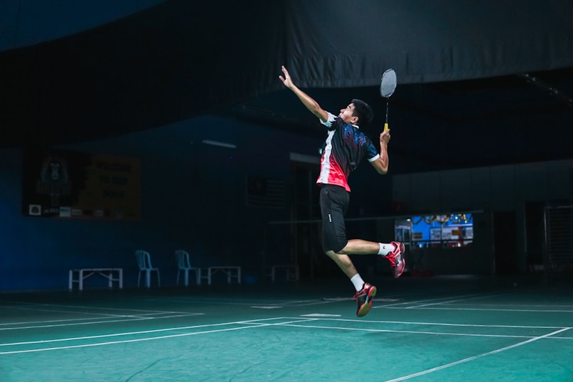 Ilustrační fotografie badmintonového zápasu