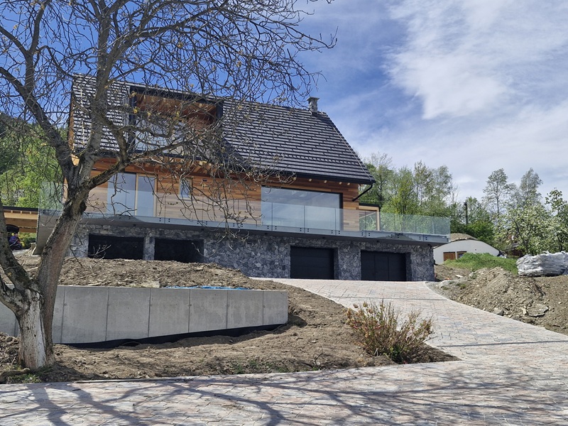 Popisek 1